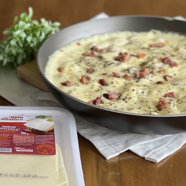 Frango ao creme de batata e queijo